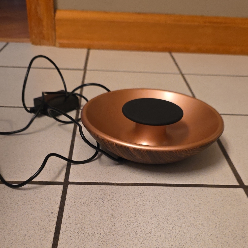 TYLT 10W Wireless Charging Bowl – Faux Wood & Copper Finish – Qi Fast Charger